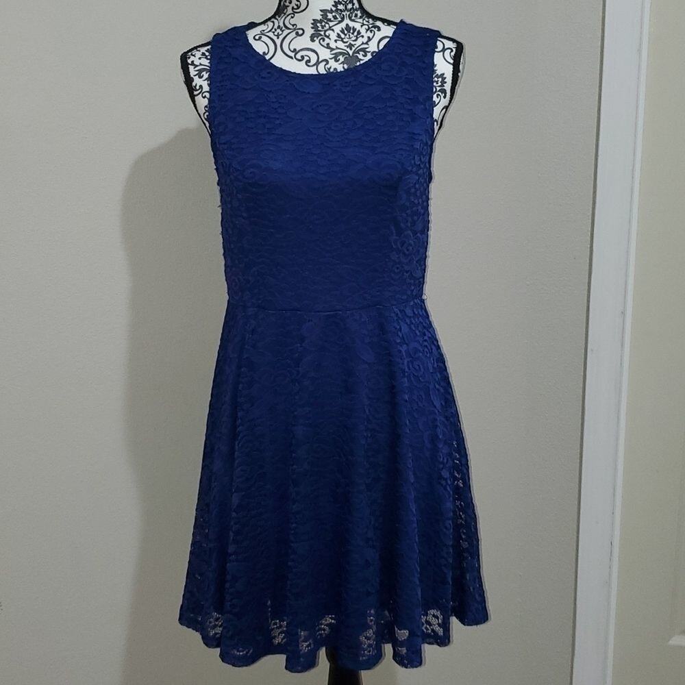 City triangles dress